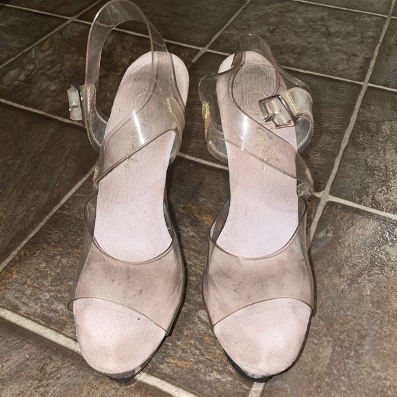 Clear platform heels - Picture 3 of 3